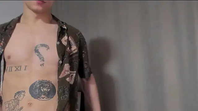 Snapshot of Nicky_neal chatting on December 2024 12:50:01 AM Nicky neal online show from December 2024 12:50:01 AM