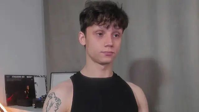 Snapshot of Nicky_neal chatting on December 2024 03:43:01 AM Nicky neal online show from December 2024 03:43:01 AM