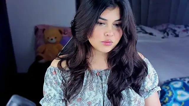 Alyaa s online show from January 2025 04:12:01 AM