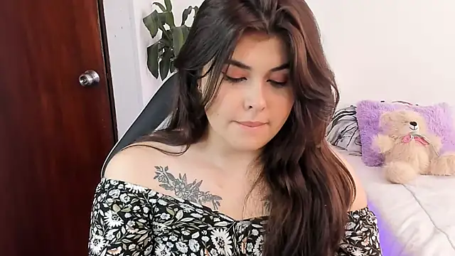 Alyaa s online show from March 2025 02:21:01 PM