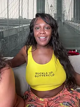 TilaTotti online show from February 2025 08:16:01 AM