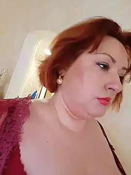 Snapshot of mom4you chatting on June 2026 07:46:01 AM mom4you online show from June 2026 07:46:01 AM