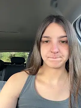 DoriDeluxe66 online show from November 2025 09:30:01 AM