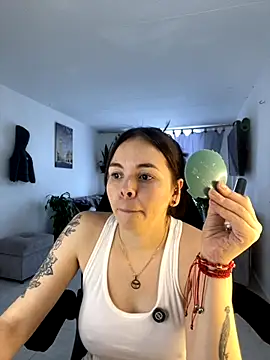 Snapshot of carolina16love chatting on October 2025 09:15:01 PM carolina16love online show from October 2025 09:15:01 PM