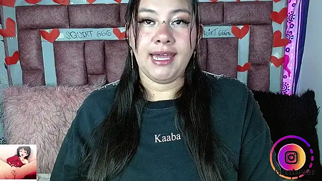 Snapshot of ValerieDiiamond chatting on March 2026 04:49:01 AM ValerieDiiamond online show from March 2026 04:49:01 AM
