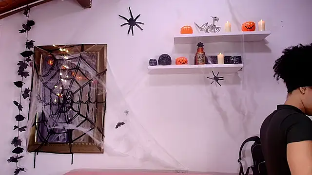 naia blessed online show from October 2025 07:14:02 PM