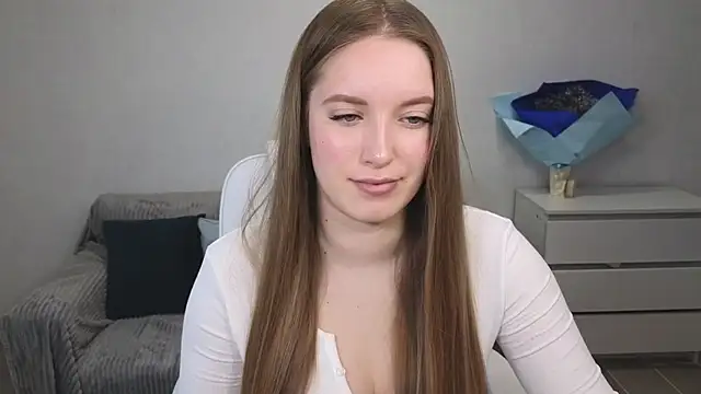EvaMaddison online show from December 2024 05:39:01 AM