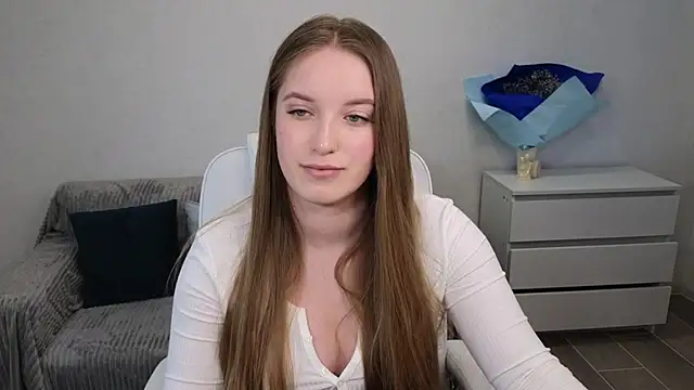 EvaMaddison online show from January 2025 07:28:01 AM