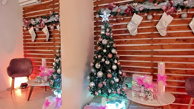 Snapshot of _MeganRain chatting on December 2025 09:27:02 AM MeganRain online show from December 2025 09:27:02 AM