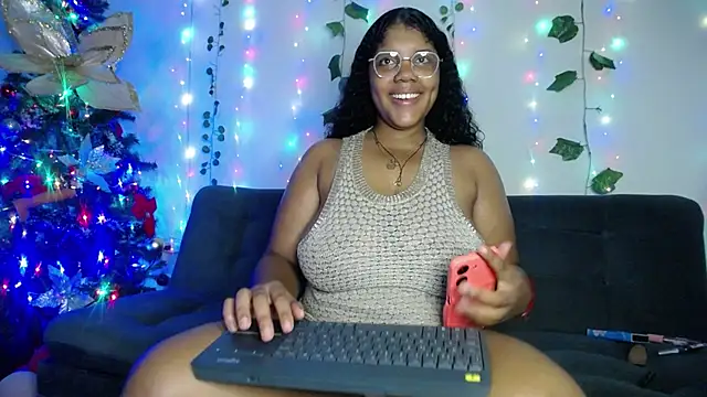 Lilyth  Brown online show from December 2024 01:36:01 AM