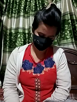 Snapshot of Sexy-Binita chatting on February 2025 02:15:02 PM Sexy-Binita online show from February 2025 02:15:02 PM