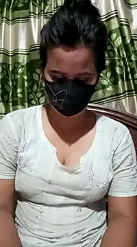 Snapshot of Sexy-Binita chatting on February 2025 12:32:01 PM Sexy-Binita online show from February 2025 12:32:01 PM