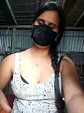 Snapshot of Sexy-Binita chatting on February 2025 05:38:01 AM Sexy-Binita online show from February 2025 05:38:01 AM