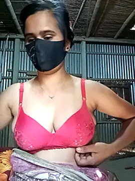 Snapshot of Sexy-Binita chatting on March 2025 04:24:02 AM Sexy-Binita online show from March 2025 04:24:02 AM