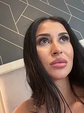 EmyLaveau online show from February 2025 12:17:02 PM