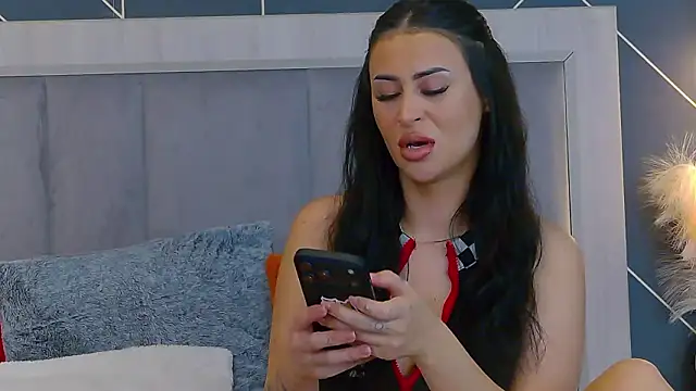 EmyLaveau online show from February 2026 06:29:02 AM