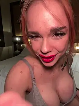 Snapshot of PennyPrincess chatting on March 2025 06:19:01 PM PennyPrincess online show from March 2025 06:19:01 PM