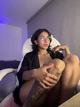 Snapshot of Ashlleycam_ chatting on March 2025 01:53:02 AM Ashlleycam online show from March 2025 01:53:02 AM