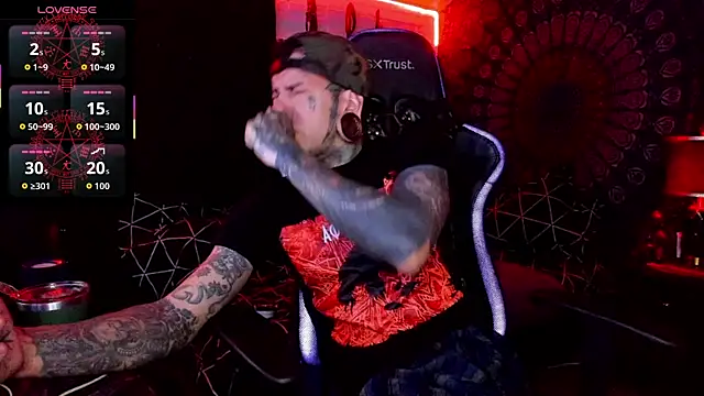 josh  ackerman online show from October 2025 07:11:02 PM