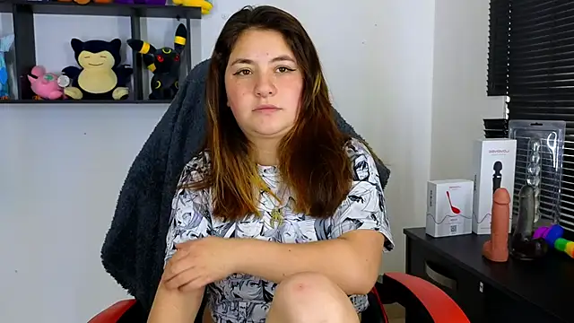 Snapshot of ann_bronw chatting on January 2025 06:49:02 PM ann bronw online show from January 2025 06:49:02 PM