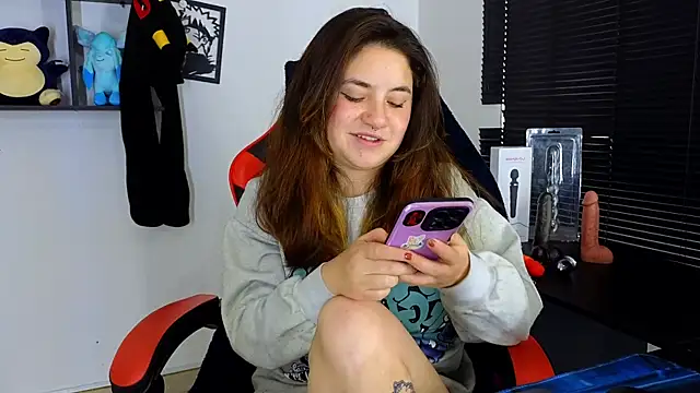 Snapshot of ann_bronw chatting on February 2025 06:00:01 PM ann bronw online show from February 2025 06:00:01 PM