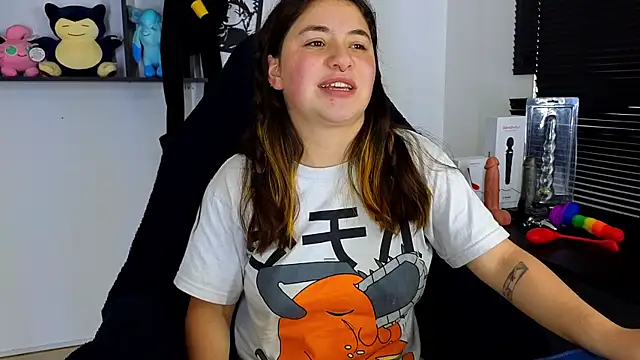 Snapshot of ann_bronw chatting on March 2025 07:36:01 PM ann bronw online show from March 2025 07:36:01 PM