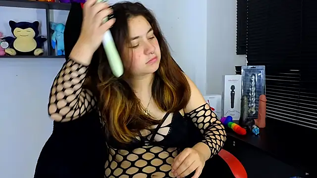 Snapshot of ann_bronw chatting on March 2025 01:35:02 PM ann bronw online show from March 2025 01:35:02 PM