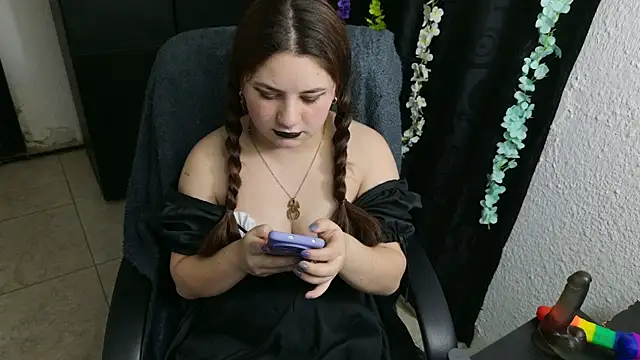 Snapshot of ann_bronw chatting on October 2025 12:21:02 AM ann bronw online show from October 2025 12:21:02 AM