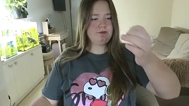 remirann  online show from November 2025 05:23:02 AM