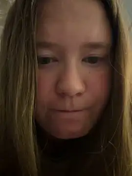 Snapshot of remirann_ chatting on June 2026 12:20:02 PM remirann online show from June 2026 12:20:02 PM