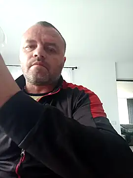 Snapshot of Adry1986 chatting on September 2025 10:42:01 AM Adry1986 online show from September 2025 10:42:01 AM