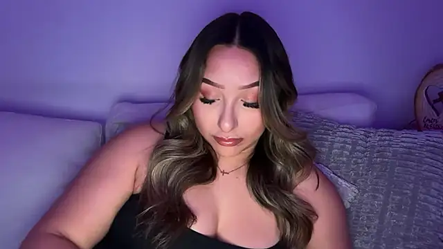 lustfulsmiles online show from April 2026 12:05:02 PM