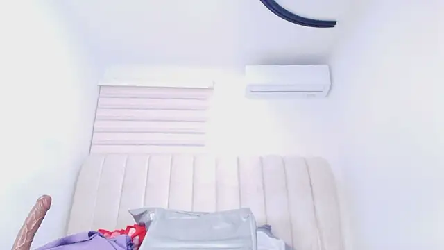  ebony-queen  online show from February 2026 03:10:01 AM