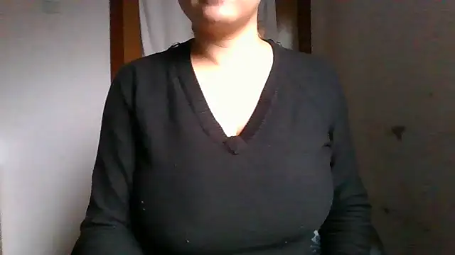 Snapshot of Anastasiadicki chatting on May 2026 04:23:01 PM Anastasiadicki online show from May 2026 04:23:01 PM
