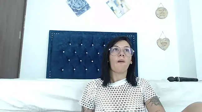 QueenSquirt  online show from January 2025 08:06:02 PM