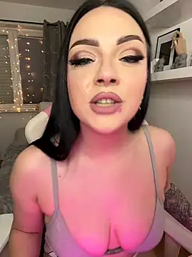 na dolli online show from February 2025 06:37:02 PM