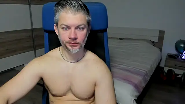 RobbyShawz online show from February 2025 06:13:01 AM