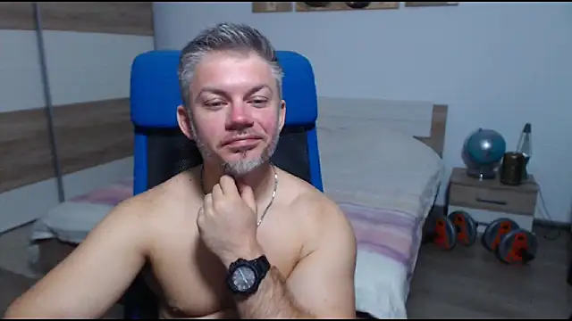 RobbyShawz online show from September 2025 06:16:02 AM