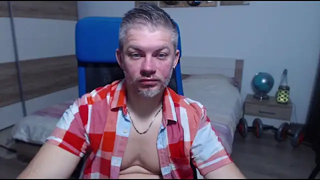 RobbyShawz online show from December 2025 05:46:01 AM