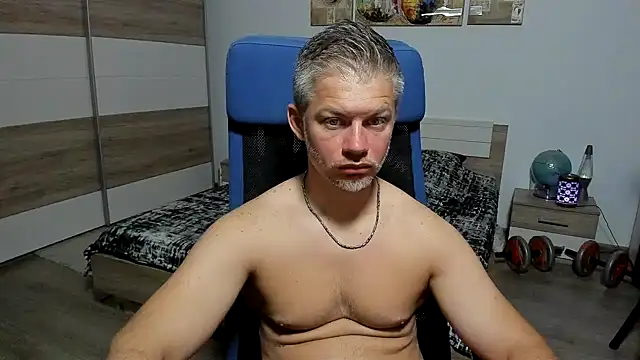 RobbyShawz online show from July 2026 04:18:02 AM