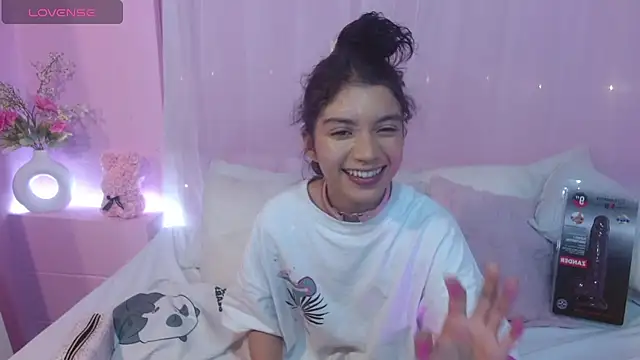 Sweetcristin online show from June 2026 02:27:02 AM