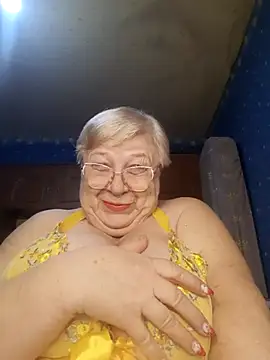 Snapshot of Lena_Gaby chatting on March 2025 02:28:02 AM Lena Gaby online show from March 2025 02:28:02 AM