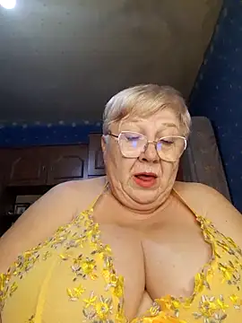 Snapshot of Lena_Gaby chatting on March 2025 05:18:02 PM Lena Gaby online show from March 2025 05:18:02 PM