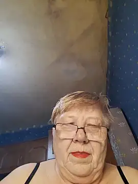 Snapshot of Lena_Gaby chatting on October 2025 03:47:01 AM Lena Gaby online show from October 2025 03:47:01 AM