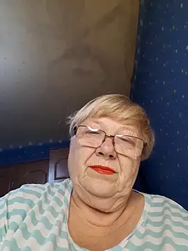 Snapshot of Lena_Gaby chatting on October 2025 07:02:01 PM Lena Gaby online show from October 2025 07:02:01 PM