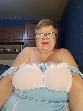 Lena Gaby online show from December 2025 07:10:02 PM