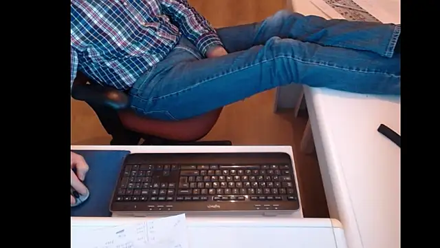 dutchpornking online show from March 2025 05:29:02 PM