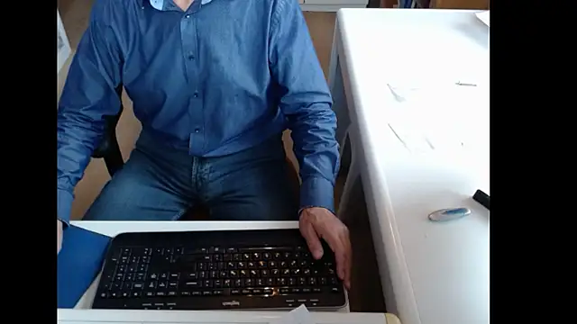 dutchpornking online show from September 2025 06:48:02 AM