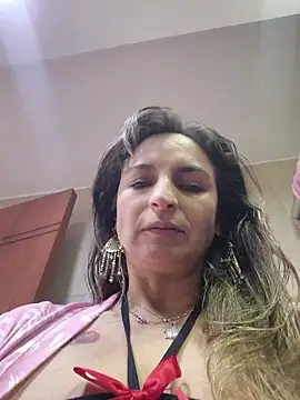 Snapshot of marilyn_love6969 chatting on June 2026 03:18:01 PM marilyn love6969 online show from June 2026 03:18:01 PM