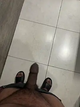 Snapshot of luciferdxm5 chatting on December 2024 03:40:02 AM luciferdxm5 online show from December 2024 03:40:02 AM